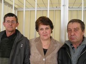 Татьяна Якимова с невинно осужденными. Фото: ЗПЦ для Каспарова.Ru